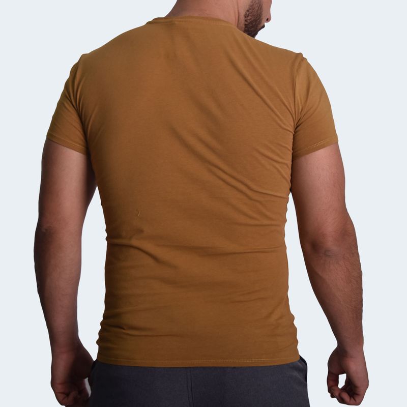 POLO CUELLO REDONDO PERFECT FIT - CAMELL