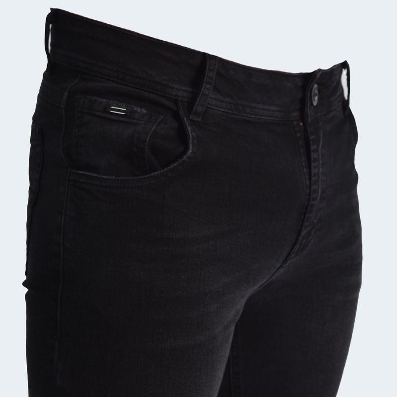 COMFORT SLIM-FIT DENIM JEANS - BLACK