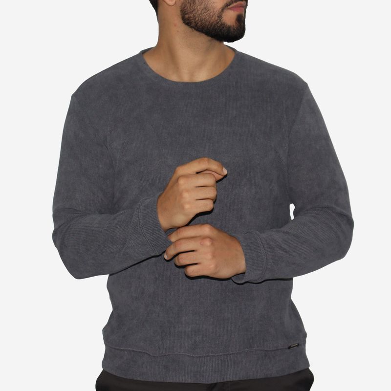 Signature Crew Neck Sweater – ideal for cold days with relaxed style and extra warmth - LEAD