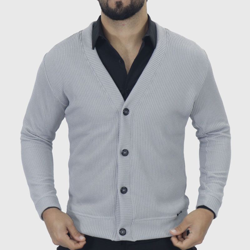 Cozy Signature Cardigan – a sweater-knit design perfect for elevating your casual outfits on cold days