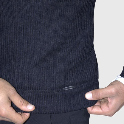 Suéter Cuello V Signature – Tejido Termorregulable y Ultra Confort - NEGRO