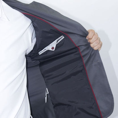 Blazer satinado Perfect Fit – Diseño minimalista con bolsillos invisibles - PLOMO