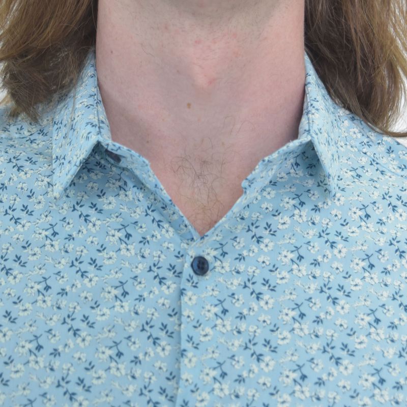 Short-sleeve shirt with floral print | Comfort fabric | Perfect Fit - LIGHT BLUE