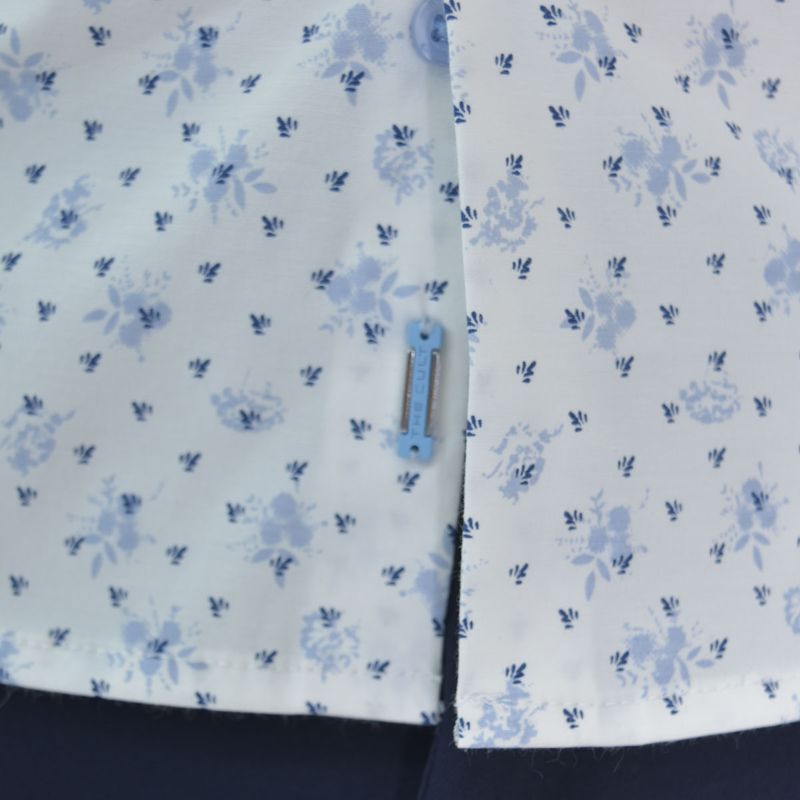 Camisa manga corta print | Estampado mini hojas | Entalle Perfect Fit - BLAZUL