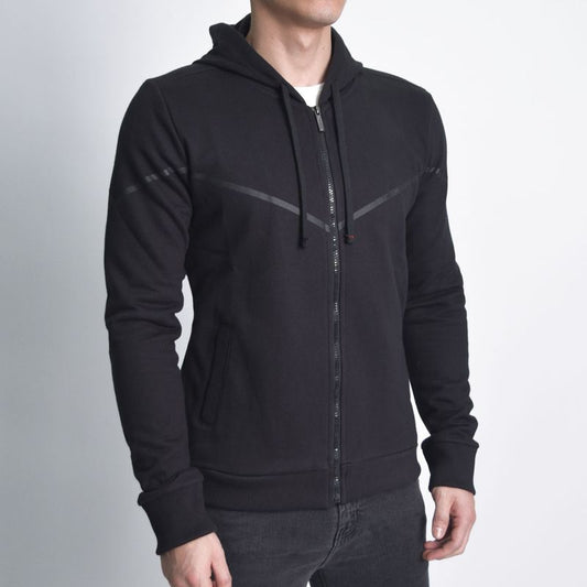 Hoodie afranelado con diseño estampado simetrico - NEGRO