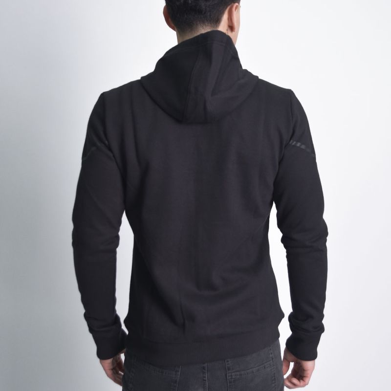 Hoodie afranelado con diseño estampado simetrico - NEGRO