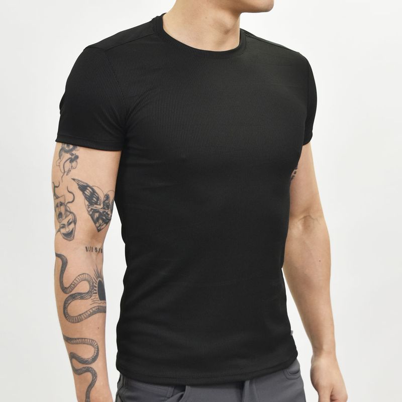 POLO ACANALADO MANGA CORTA CUELLO REDONDO - NEGRO