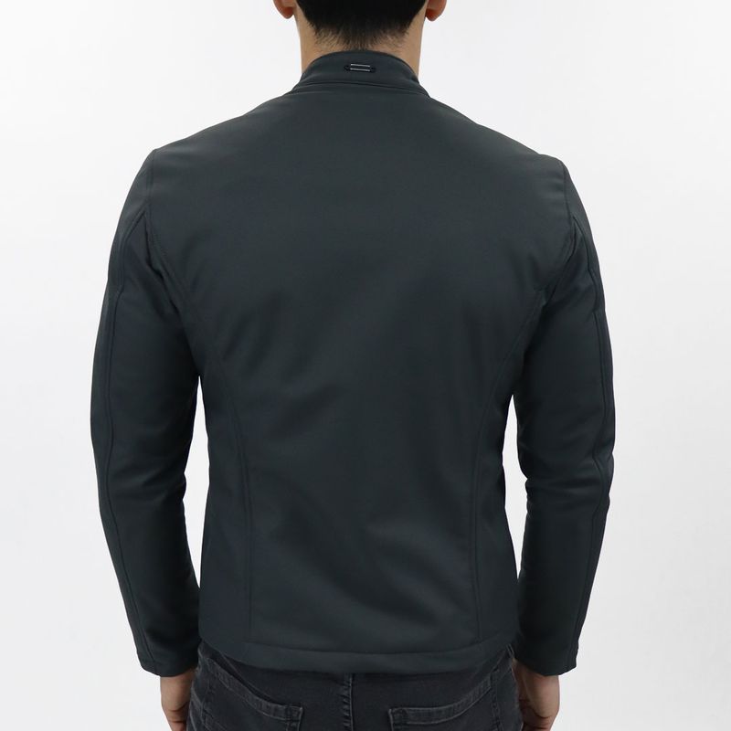 Casaca impermeable Smart Fabric